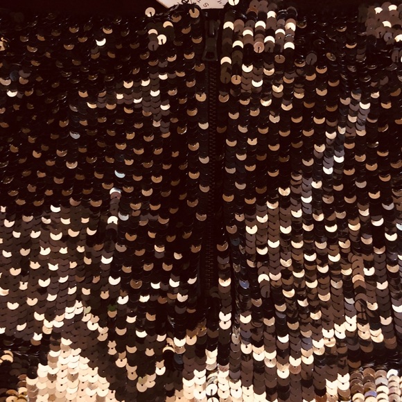 NWT Alice + Olivia sequin chevron skirt size 6 - Picture 5 of 5